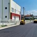 Asfaltirana još jedna ulica u Leskovcu FOTO