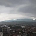 Danas oblačno sa kišom, temperatura do 28