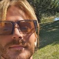 Pevač se predstavljao kao Aleksandar, krio od javnosti svoje pravo ime: Dobio ga je po dedi: Evo šta mu piše u ličnoj karti