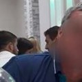 Uleteo u dvorište i izrešetao svoju veliku ljubav Detalji stravičnog masakra u Bosni, pobio supružnike iz ljubomore!