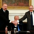 Tramp posredovao dogovoru koji će razbesneti Putina: Pomirili se zakleti neprijatelji