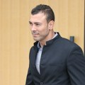 Uroš Ćertić izbačen iz stana! Komšije zvale policiju zbog njegovog ponašanja: "Bacao je kroz prozor..."