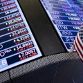 Američke akcije su pale nakon gubitaka tehnoloških giganata i presude protiv carina