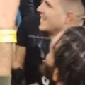 Grobari ga terali zbog Žoca, sada junak derbija prvi prišao navijačima i ludovao posle pobede nad Zvezdom!