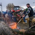 Француска: Сељаци блокирали цесте, ауто се забио у блокаду. Погинула жена