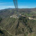 Najstrašniji adrenalinski most u Evropi nije za one koji se boje visine