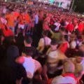 VIDEO Masovna tuča navijača, užas na ulicama: Besni Turci se makljali s Holanđanima u Berlinu, Hagu i Ajndhovenu