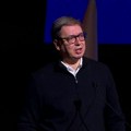 "Borite se, ne dozvoljavajte da vas: Plaše!" Vučić poručio mladima: Vi birate kakva će biti budućnost (foto, video)