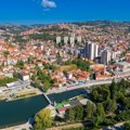 Građanski protest u Užicu: Šetnja, blokada puta i podrška uhapšenima