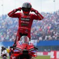 Na Zapadu ništa novo: Mark Markez vlada Nemačkom!