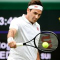 Pravo niotkuda – Federer se vraća na teren: Poznato je kad i gde
