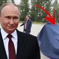 Ovo je promaklo svima na aljasci: Putin doneo poseban i skup poklon za jednog običnog Amerikanca! "Bez reči sam, neverovatan…
