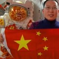 (Video) Žurka u svemiru Ovo morate da pogledate: Kineski astronauti snimili i spot: "Neka se crvena zastava s pet zvezda…