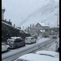 Posle toplotnog talasa - sneg! Neverovatan vremenski obrt u ovom delu Evrope (video)
