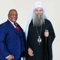 Patrijarh Porfirije i pastor Berns u Visokim Dečanima, nakon što su boravili u Pećkoj patrijaršiji