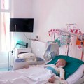 "Он је заиста чудо": Ово је дечак (15) који је преживео струјни удар од 35.000 волти