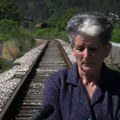 Neverovatan podvig u Raškoj: Lola po drugi put sprečila istu ženu da se baci pod voz