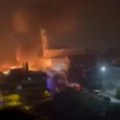 Veliki Požar U Hrvatskoj: Vatrogasci na terenu, gori između ambulante i crkve (VIDEO)