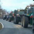 Širi se pobuna poljoprivrednika u Evropi Konvoji na ulicama, neki poterali čak i krave (foto)