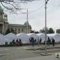 Popović (SSP) pitala Dačiću o kampu ispred Doma Narodne skupštine Srbije