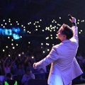 Peđa Jovanović u trenutku sve iznenadio na koncertu u Skoplju: Seo je, a onda se dohvatio jedne stvari! (foto)