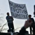 Pokušaj upada na Mašinski fakultet i otimanja čuvenog transparenta „Mašinci protiv mašinerije“