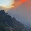Ogromni požar u Dalmaciji, turisti beže, u toku evakuacija: Gori sa obe strane magistrale, vetar rasplamsava!