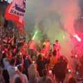 Počela privođenja građana nakon jučerašnjih incidenata ispred SNS: Građani se okupljaju ispred policijske stanice u Valjevu…