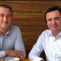Velika korupcionaška afera u Prištini! Ovako Kurtijev Srbin Rašić dogovara izvlačenje para od projekata (video)