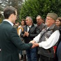Принц Филип угостио потомке Гвозденог пука у Краљевском двору