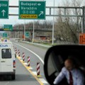 Србин колима прегазио жену (29), мислио да је торба Мистерија смрти на ауто-путу: Жртва лутала брзом траком, а онда је уследио…