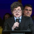 Milej žestoko izvređao Lulu; "Lopov i osuđenik"