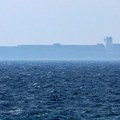 Zaustavljeno curenje nafte iz tankera u Persijskom zalivu, više plaža zatvoreno