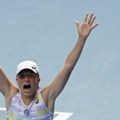 Iga ponovo osvaja turnire: Švojntekova osvojila 16. titulu u karijeri