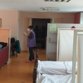 Rodbina korisnika tvrdi da ima kožnih oboljenja u Gerontološkom, u Centru kažu informacija poverljiva