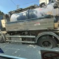 Rupa u vrelom kragujevačkom asfaltu