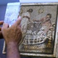 Italiji vraćen erotski mozaik iz Pompeje koji je u Drugom svetskom ratu ukrao oficir Vermahta