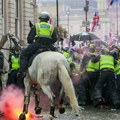 Tokom demonstracija u Londonu devetoro uhapšeno