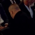 Људи бесни због онога што је Џиновић урадио на комеморацији у тренутку када му је пришао Халидов син десило се ово: "Зар…