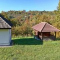 Ivana prodaje kuću kod Kosjerića za 35.000 evra, ali to nije glavna stvar: Ovo je 150 razloga koji se teško odbijaju (foto)