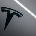 Tesla širi uslugu robotaksija