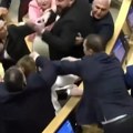 Gruzija: tuča poslanika tokom obraćanja premijera Kobahidzea