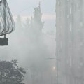 Buknuo požar kod groblja u Novom Sadu Gust, crni dim širi se ulicama: Vatrogasci hitno izašli na teren (foto)