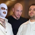 Luksuz na maksimum! Devito neće da se meša sa ostalima pa spava na jahti, Cobi traži hotel s pet zvezdica, nećete verovati šta…