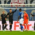 LIon bolji od Palasa, ubedljvi Bajer, Crne mačke se provukle