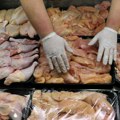 Piletina jeftinija od paklice cigareta, ruski "file" ozbiljna pretnja za domaću proizvodnju! Uzgajivači traže veće cene i…