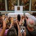 Najpoznatija slika na svetu bi mogla da dobije novi dom: Evo gde se seli Mona Liza