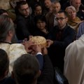 Srbi na Svetog Nikolu u Prištini: Naša snaga nije u broju već u veri i ljubavi