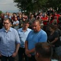 Vučić obišao sela pogođena požarom kod Žitorađe, država će pomoći u obnovi