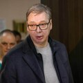 "Stanje je trenutno stabilno, rano je za prognoze": Vučić posetio Dačića po povratku iz Kazahstana